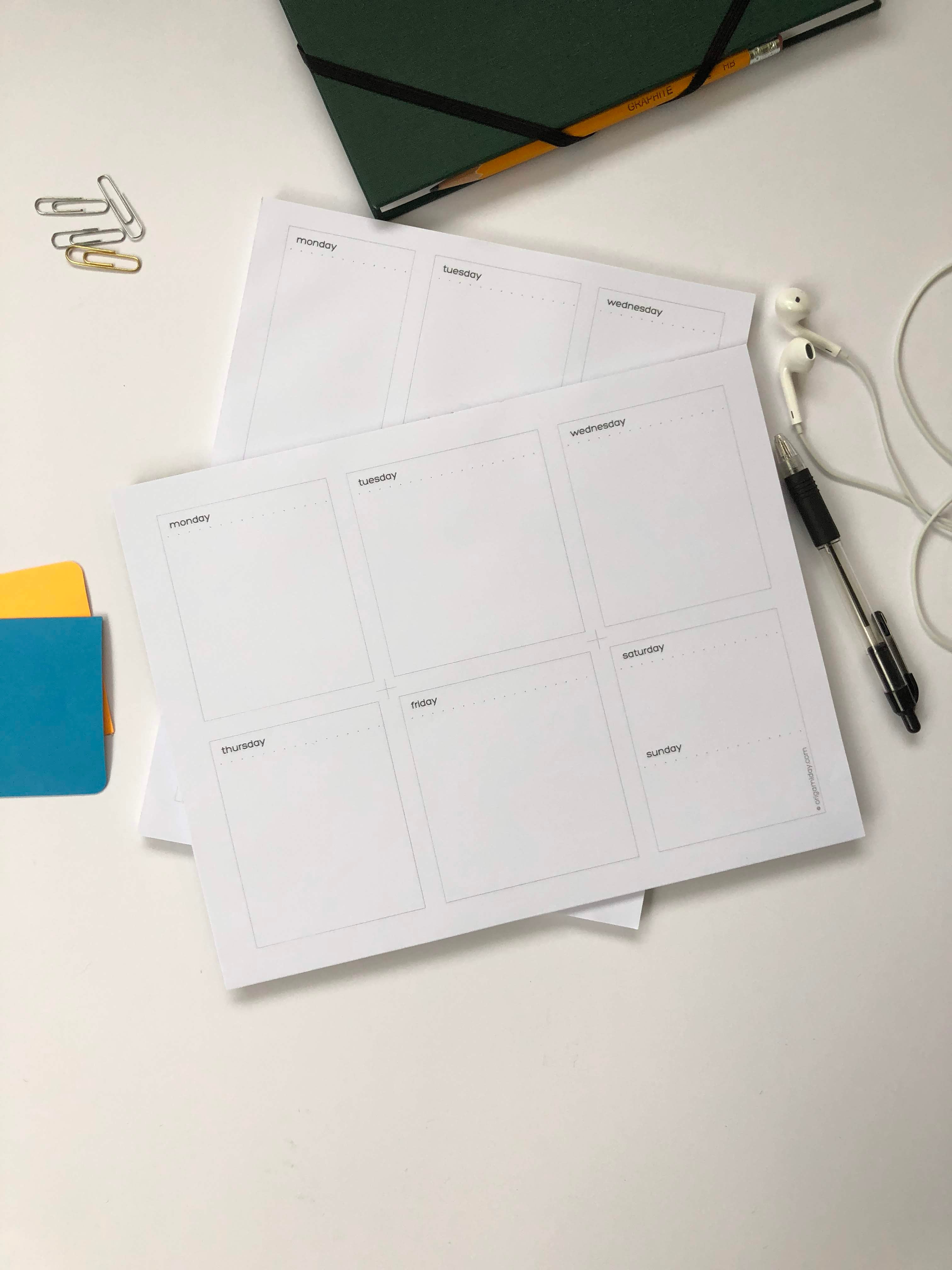 Printed Pad of Origami Day Weekly Planning Sheets